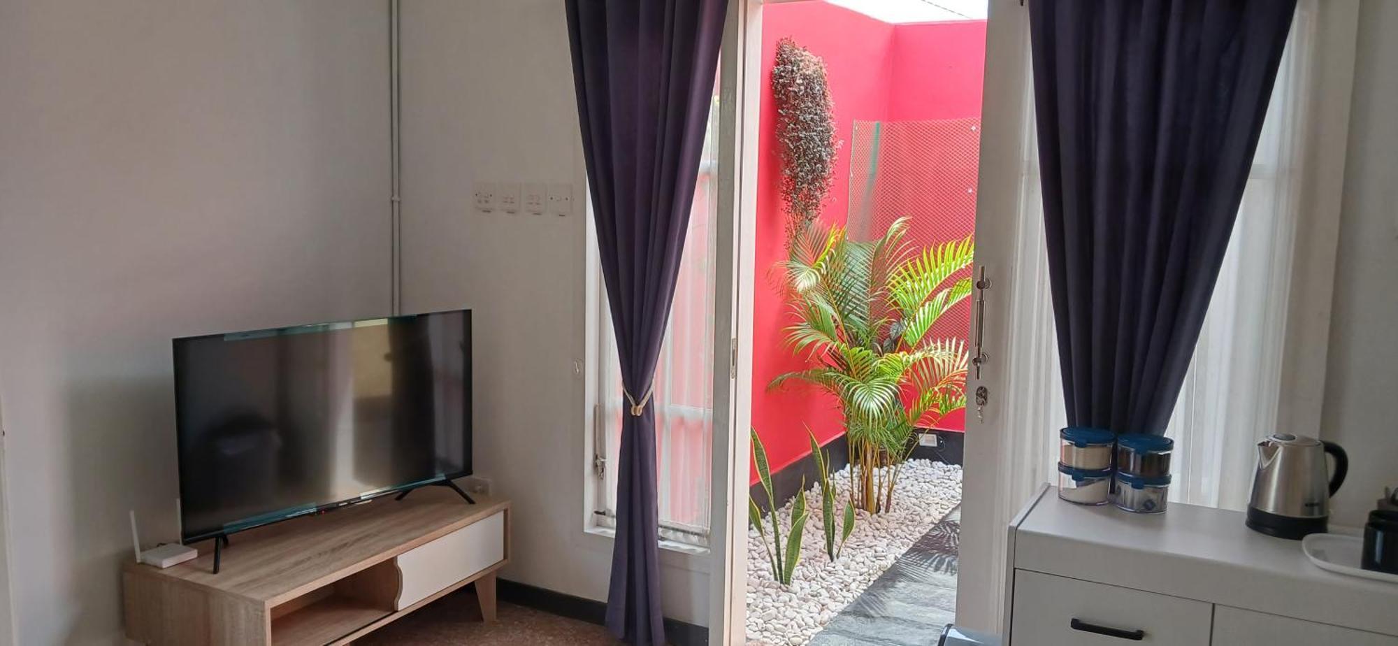 Dewi Sri Guesthouse 马塔兰 外观 照片