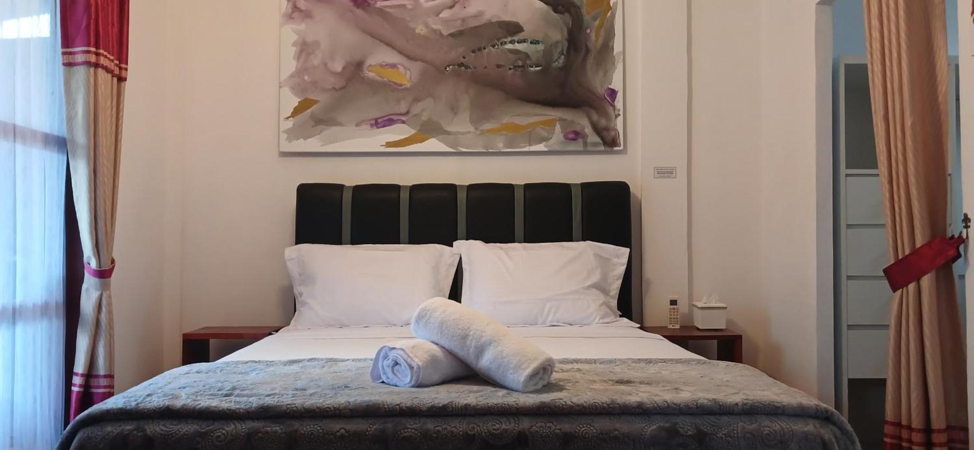 Dewi Sri Guesthouse 马塔兰 外观 照片