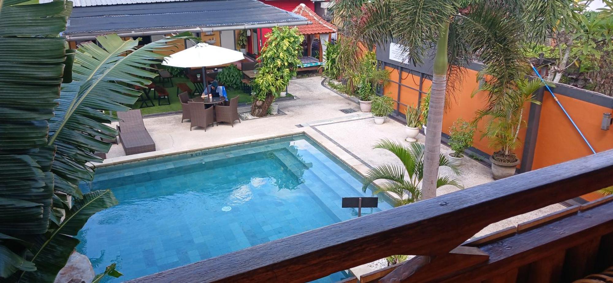 Dewi Sri Guesthouse 马塔兰 外观 照片