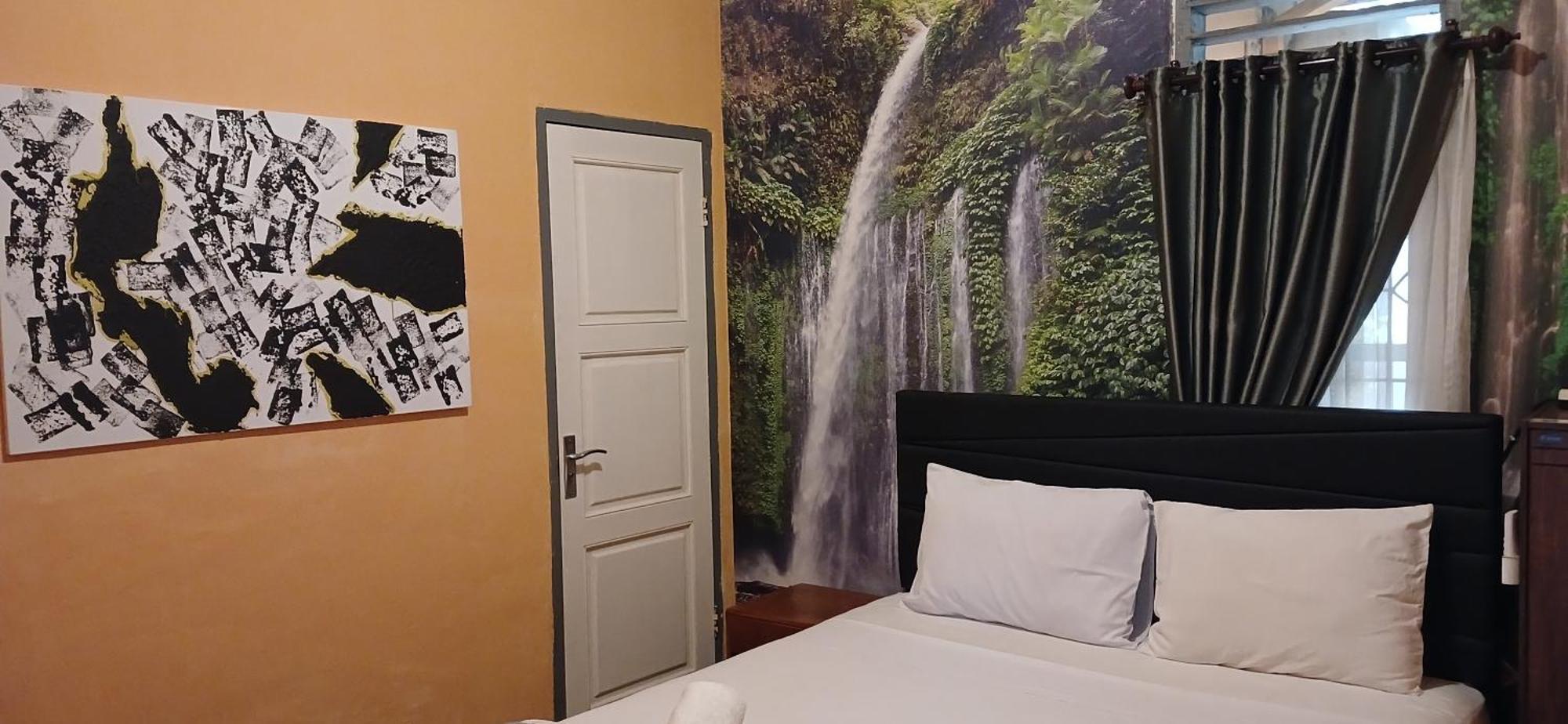 Dewi Sri Guesthouse 马塔兰 外观 照片